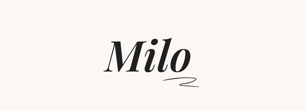 Milo est représenté en lettres modernes, adapté à un prénom de garçon court finissant par 'o'.