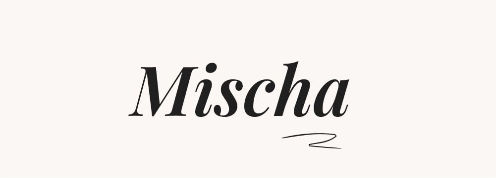 Prénom Mischa parfait pour ceux qui envisagent un nom de garçon exceptionnellement unique et original durant la grossesse, mis en valeur par une typographie soignée.