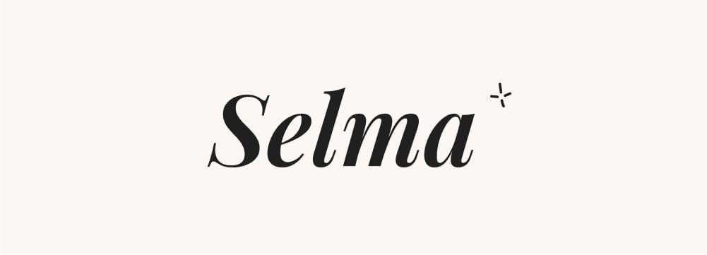 Image affichant le prénom Selma en typographie stylée qui finit par 'a', pour un prénom court et charmant pour fille.