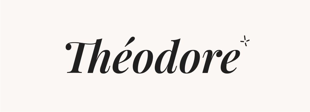 Prénom ancien Théodore présenté en lettres élégantes, parfait pour ceux qui cherchent des noms anciens avec une touche de noblesse et de distinction