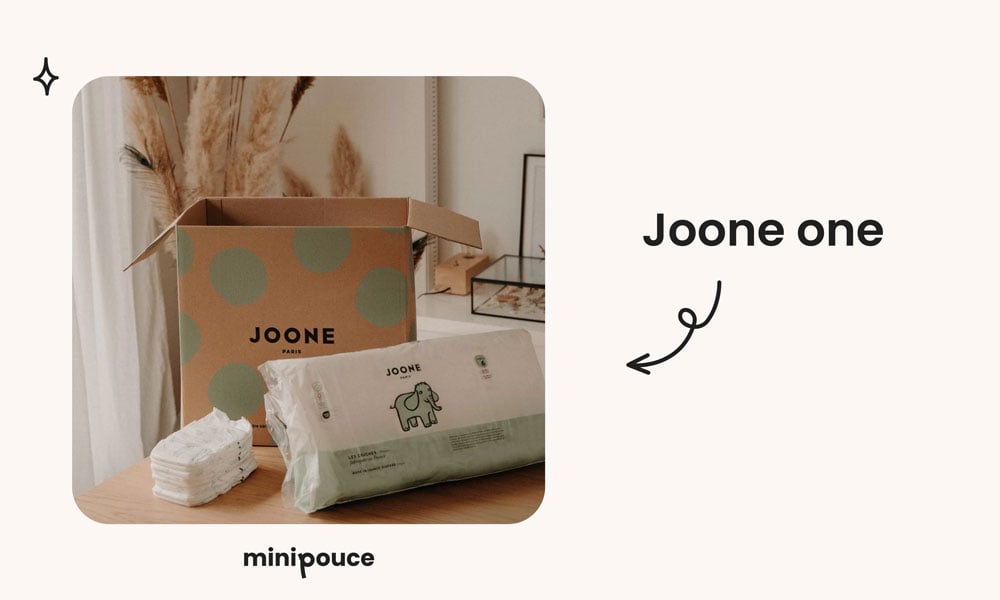 Couches écologiques Joone One, réputées pour leur engagement écologique et leur confort, une des meilleures options de couches bio pour bébé, avec des matériaux de haute qualité.