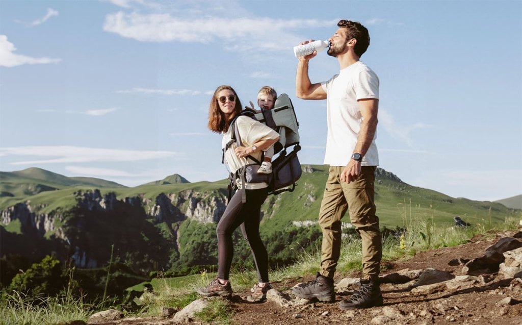 Babymoov meilleur porte-bébé randonnée choisir pour explorer les montagnes en famille, adapté aux longues sorties nature dès 6 mois, adapté aux randonnées avec bébé dès le premier âge.