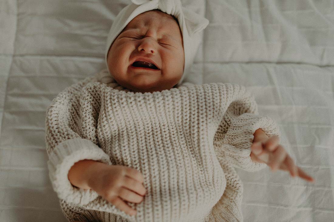 Comment calmer les pleurs de bébé ?, Autour de bébé
